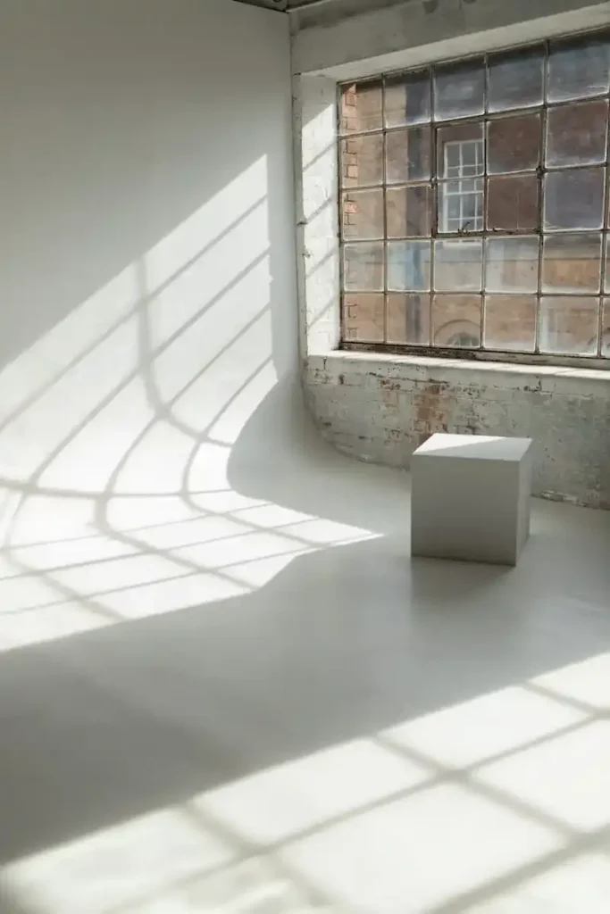 empty-white-wall-floor