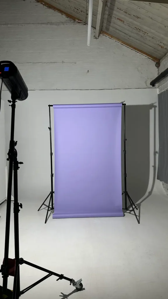 lavender-backdrop-and-lighting-setup