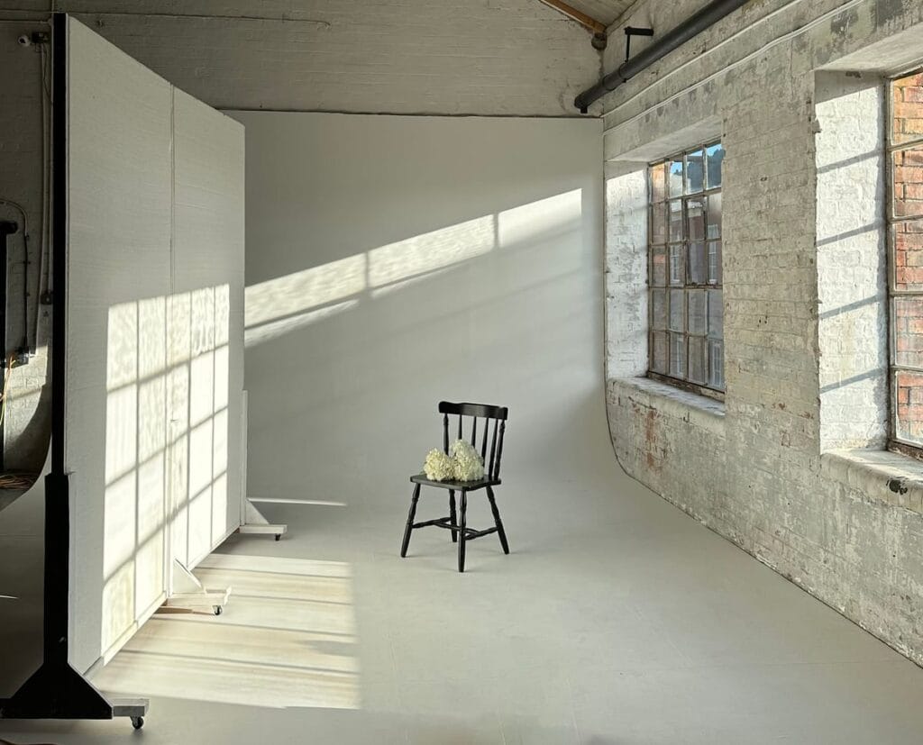 natural-light-setup-near-window