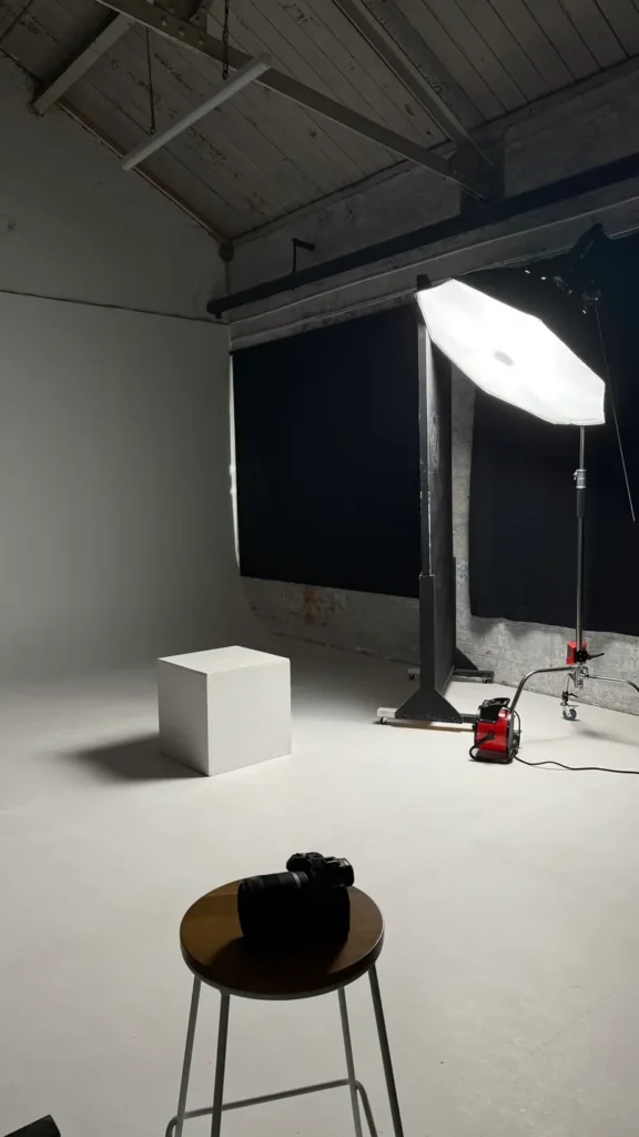 product-lighting-white-boxes