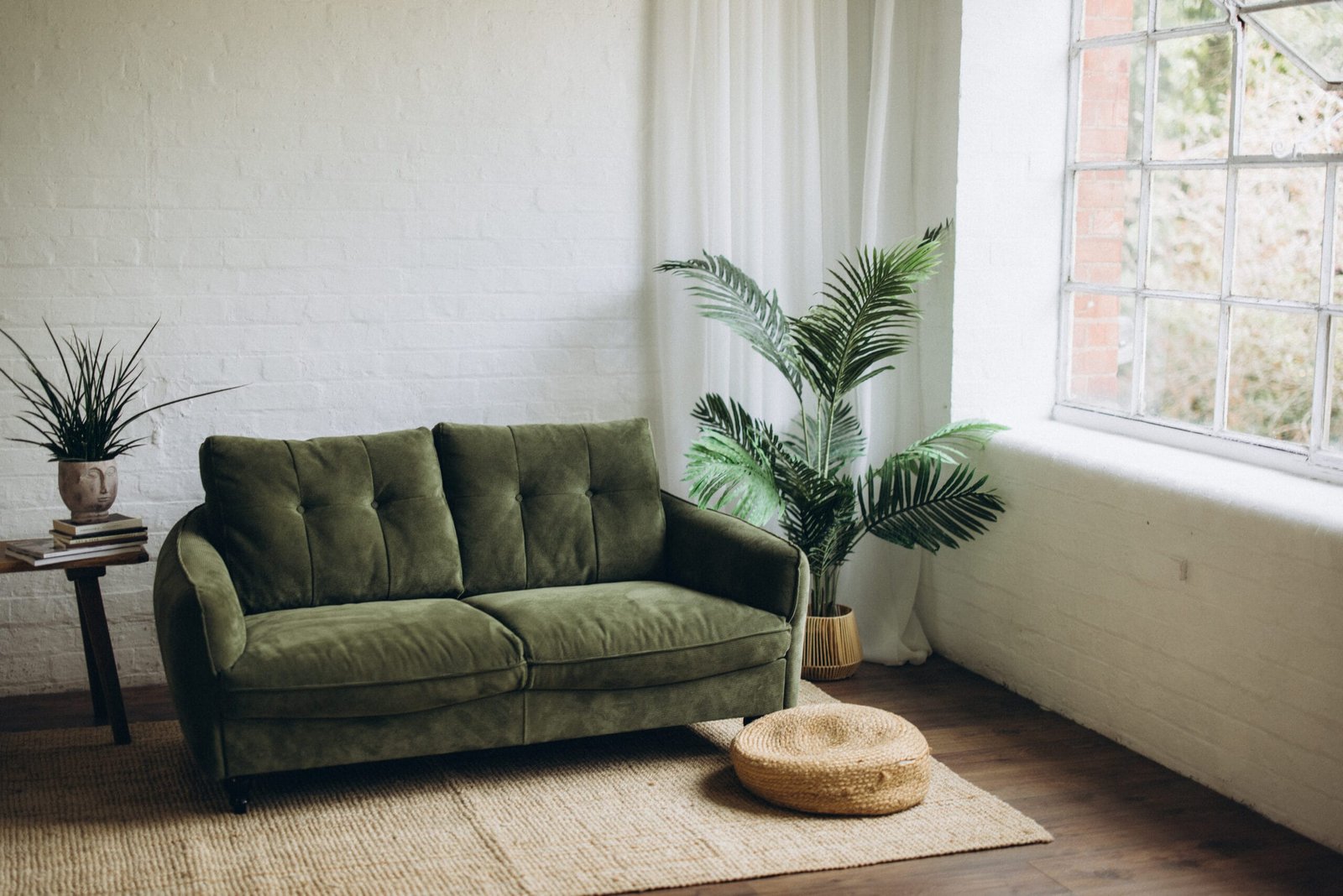 Furniture, equipment and shooting space at Lite Studio